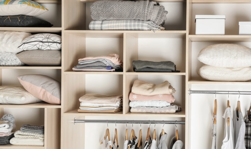 decluttering and organizing tips
