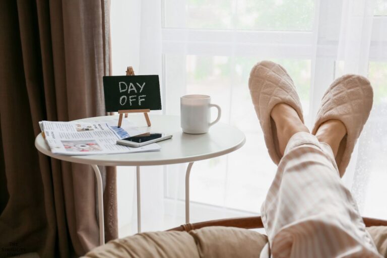 5 Ways to Embrace Essentialism in Your Life (& Achieve More by Doing Less)