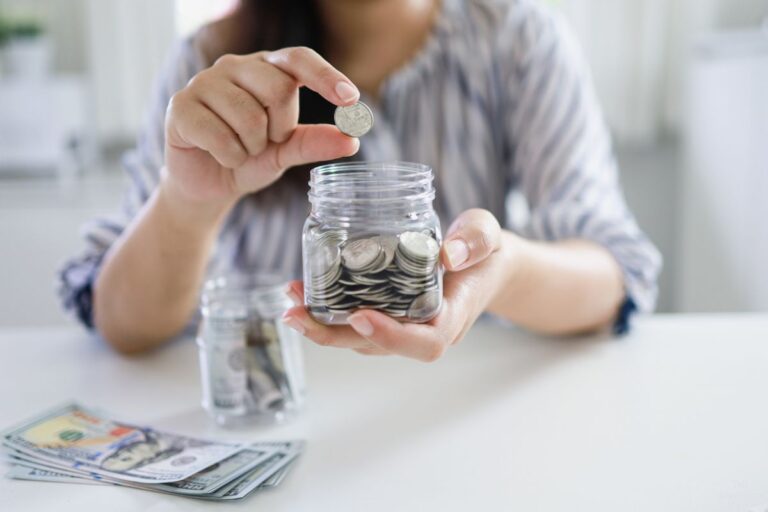 9 Good Money Habits to Help You Save More (and Spend Less)