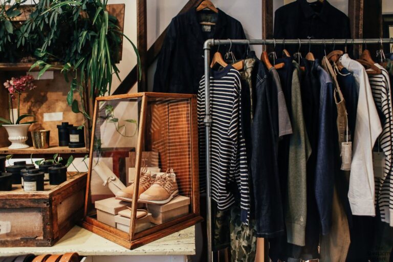 9 Tips to Help Savvy Shoppers Buy Less and Choose Quality Items That Last