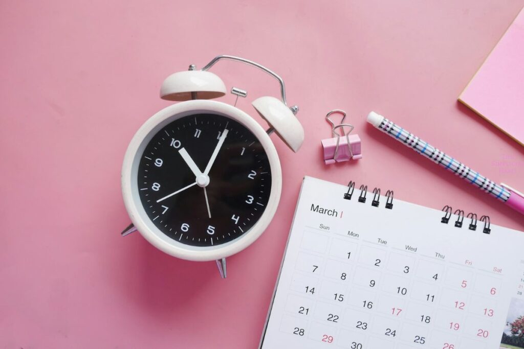 calendar and clock